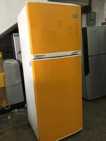 Electrolux Yellow 2 doors Fridge Peti Sejuk Ais