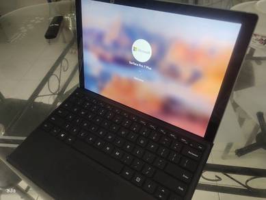 Microsoft Surface Pro 7 Plus