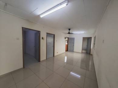 Flat For Rent in Seksyen 2 Wangsa Maju Flat