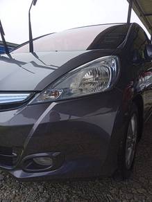 Honda Jazz Hybrid HYBRID in Kota Damansara, SGR