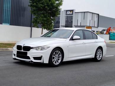BMW 320i 20i SPORT LINE (CKD) in Johor Bahru, JHR