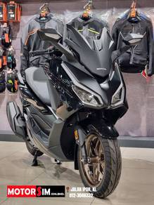 Honda Forza 250