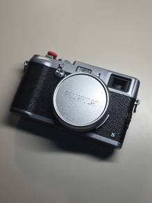 Fujifilm X100s 