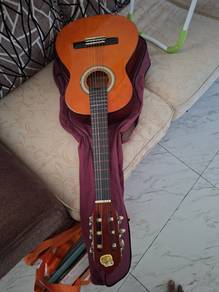 Aria mini guitar almost brand new