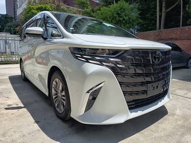 Toyota Alphard Z in Ampang Hilir, KUL