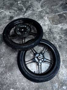 tyre y15