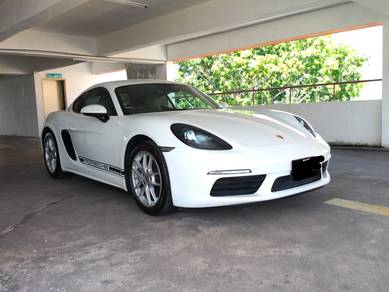 2017 Porsche 718 CAYMAN