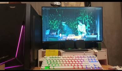 Full set Desktop Pc + Monitor