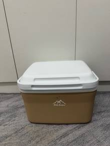 Ice Box Storage Cooler