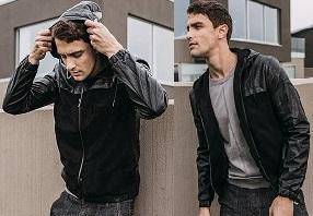 NEW READY STOCK BLACK HOODiE SWEATER JACKET HITAM