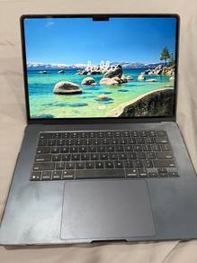 MacBook Air M4 15” (Used )