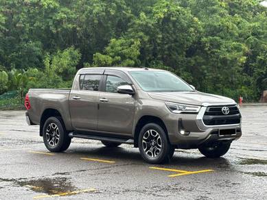 2021 Toyota Hilux V