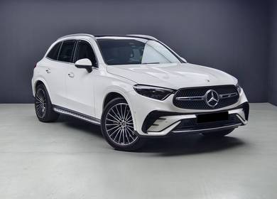 Mercedes Benz GLC300 300 4MATIC AMG LINE in Cheras, KUL