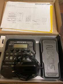 Zoom G1X Four