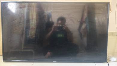 Sharp Aquos 45 inch untuk dijual area Ampang, KL. 