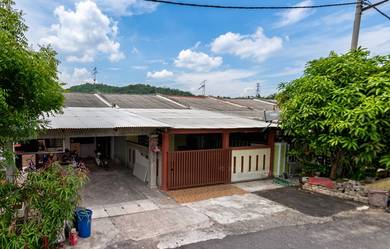 1-storey Terraced House For Sale in Salak Tinggi,SGR
