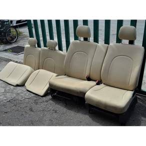Seat passo cream sambung kereta kerusi krim passo