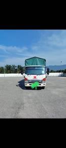 Lori Isuzu npr75ukh-c 21ft untuk dijual