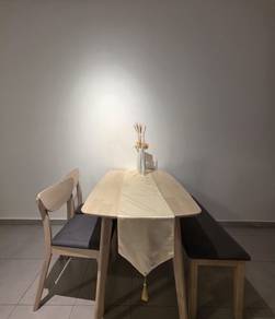 Dining Table and Chair set