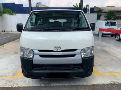 Toyota Hiace PANEL VAN in Others, SGR