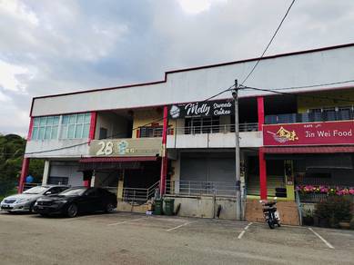 Shop lot For Rent in Karak,PHG