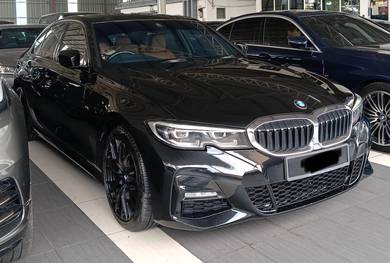BMW 330i 30i M SPORT in Johor Bahru, JHR