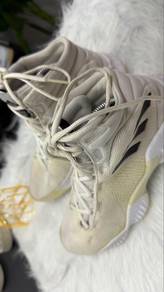 Adidas Pro Bounce 2018 basketball