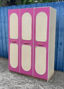 Wardrobe 3 Doors / Almari Baju 3 Pintu