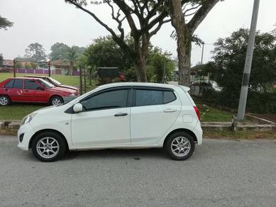 Perodua Axia G in Kuantan, PHG