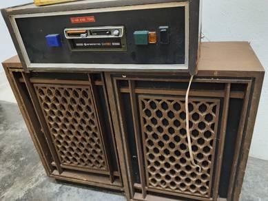 Radio Stereo Kabinet Kayu Antik 