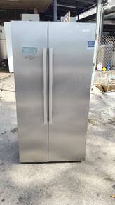 peti ais side by side 550liter