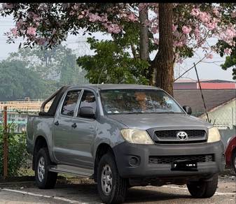 Toyota Hilux STD in Hulu Selangor, SGR