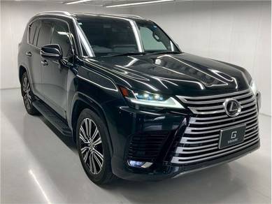 Lexus LX 600 in Klang, SGR