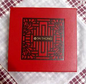 Tai Tong Maroon Red Box