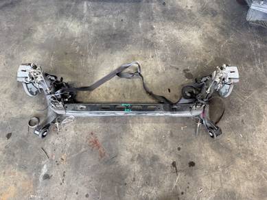 Suzuki swift zc33s rear axle