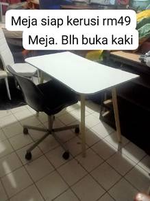 meja tulis siap kerusi 