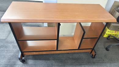 Moveable Computer Table
