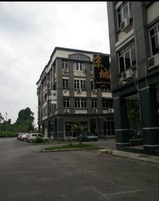 Flat For Sale in Chonglin Park