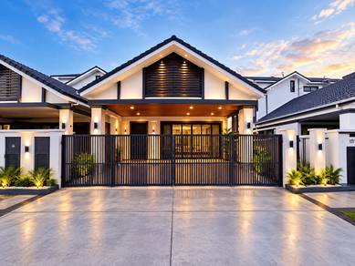 Semi-Detached House For Sale in Sungai Buloh,SGR
