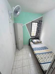 Room in Damansara Perdana, SGR