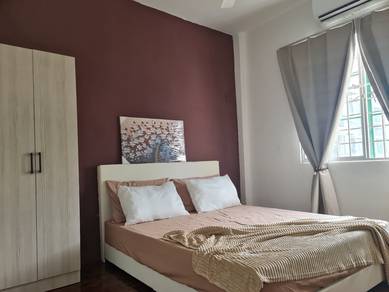 Room in Bandar Sri Damansara, SGR