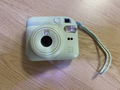 Fujifilm Instax Mini 12