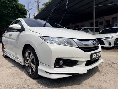 Honda City GM6 V in Muar, JHR