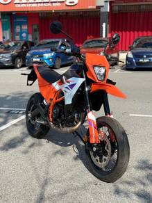 KTM 390 Duke