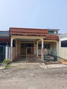 1-storey Terraced House For Sale in Ujong Pasir,MLK
