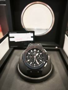 Pre-owned Hublot 44mm
Big Bang Black Ceramic Year 