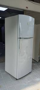 Toshiba 2 doors fridge refrigerator 480L