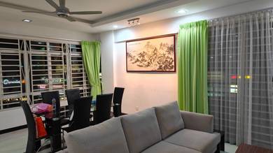 Condominium For Rent in BayStar Condominium