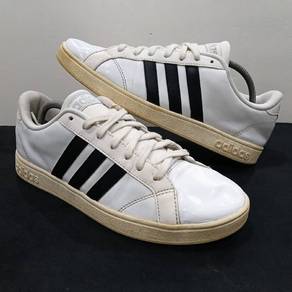 ADIDAS CLOUDFOAM ADVANTAGE (7.5uk) - Full Leather.