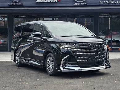Toyota Alphard Z in Taman Tun Dr Ismail, KUL